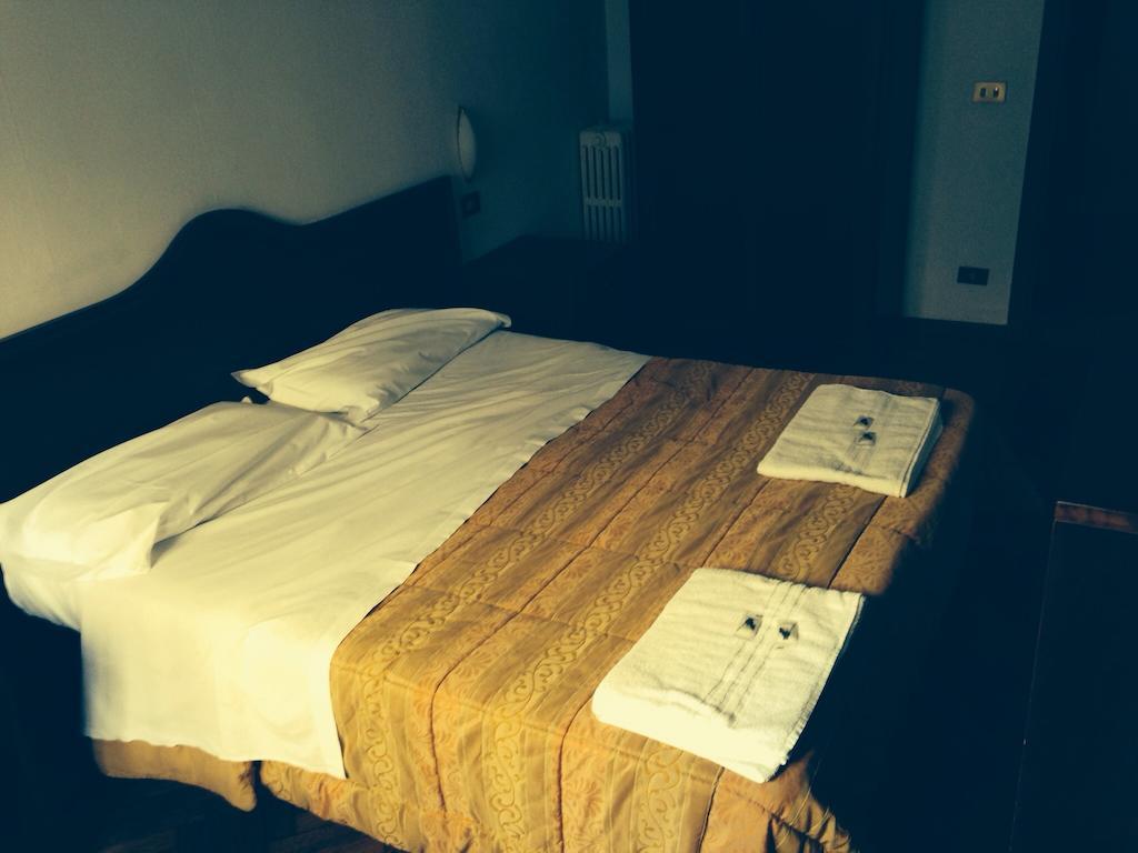 Hotel Medea - Milan — Foto 2